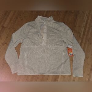 Women's Cream Pullover Top